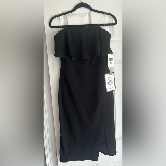 NWT- Black strapless dress with side slit and ruffle top. size 9 - Picture 1 of 4